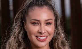 Sabrina sosa · treatment areas · what do you want clients to know about you? Sabrina Sosa Se Lleno De Aplausos Con Picarona Fotito