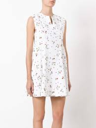 •the vivid floral print is loved by modern ladies. Carven Be Concept Store