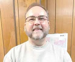 Troy Smothers's Instagram, Twitter & Facebook