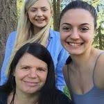 Jody Russo's Instagram, Twitter & Facebook