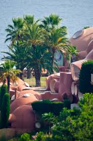 Palais Bulle Pierre Cardin Maison Bulle Architecture Architecte Interieur