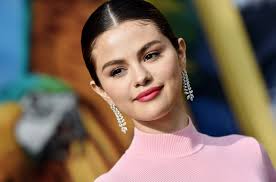 Actress and singer selena gomez was born on july 22, 1992 in grand prairie, texas. Selena Gomez Talks Depression During Pandemic Billboard