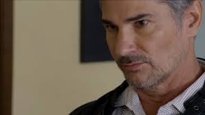 La Rosa de Guadalupe: Efraín se hace cargo del caso de la desaparición de  Minerva