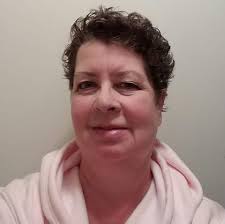 What are fun places to visit in Wisconsin for an overnight getaway with  girlfriends?