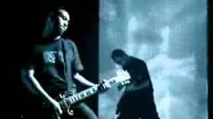 Tiga titik hitam chord also sarasvati cover. Tiga Titik Hitam Kolaborasi Unik Fadly Dan Burgerkill Dewipuspasari S Weblog