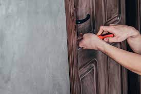 This method of picking a bedroom door lock with a credit card is one of the quickest and widely used methods to open a door. How To Unlock A Door Without A Key 7 Different Methods Homelyville