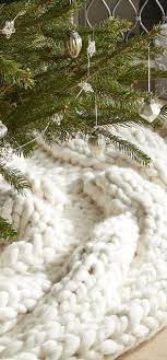 Rustic Tree Skirt Christmas Decor Trends Christmas Decorations Rustic Christmas Colors