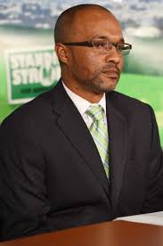 Bean blames black leaders for stroke