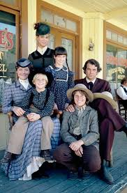 Melissa Sue Anderson As Mary Ingalls Kendall Shannen Doherty As Jenny Wilder Pamela Roylance As Sarah Carter Stan Ivar Little House House Cast Shannen Doherty