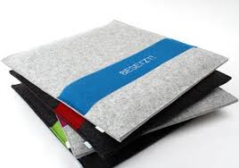 Quadratische lammfell sitzauflage quadratische sitzauflage lammfell aus australien dichtes, weiches naturvlies premiumqualität atmungsaktiv und temperaturregulierend behagliches. Sitzkissen Fur Gartenstuhle Living At Home