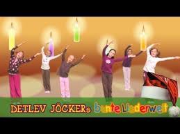 Weihnachtslieder Detlev Jocker Strahle Helles Kerzenlicht Kindergarten Songs World Thinking Day Kindergarten Projects