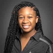 Stephanie Woolbright's Instagram, Twitter & Facebook