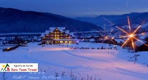 Oferte craciun de la pensiuni, vile si hoteluri din romania: Craciun Bucovina 2021 Sejur 3 Nopti Masa Si Cina De Craciun In Bucovina