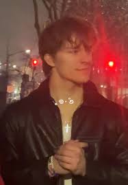 Alex Sampson and His Girlfriend Katelynn