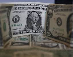 Trm hoy | el dólar superó los 3.700 pesos por primera vez en el año. Dolar Hoy En Colombia La Divisa Cayo Frente A La Trm Y Cerro Este Lunes Con Un Precio Promedio De 3 622 39