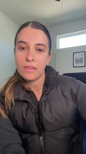 Julia Eijlander First Dates