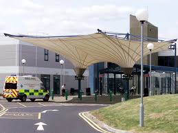 The queen elizabeth hospital is based in sheriff hill in gateshead, england. London Hospital Declares Major Incident Over Oxygen Supply Fears The Independent
