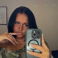 allison loch (@allisonloch) · Instagram photos and Reels