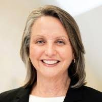 Debbie Besser's Instagram, Twitter & Facebook