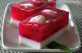 Pisahkan cairan agar kira2 1 gelas untuk diberi yogurt strawberry. Resep Puding Buah Naga Dan Variasinya Yang Bisa Dicoba Anam Seo