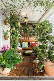 Pin By Mỹ Tran On Wendy Small Balcony Garden Apartment Plants Apartment Garden
