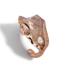 397 Likes 6 Comments Neha Dani Nehadanijewels On Instagram A Young Bud Slowly Unfurling Revealing A Natural Creamy Pearl The In 2020 Accessories Pearls Cuff