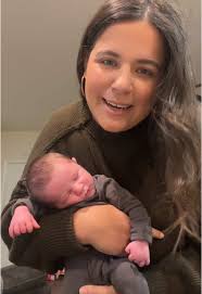 ¡Obsesión por un nuevo bebé! 🩵