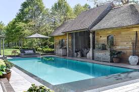 Check spelling or type a new query. Pin Op Buitenzwembaden