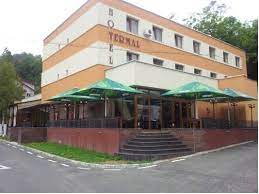 Verificați modul în care se schimbă vremea, cu prognoza precisă pe 10 zile de la foreca pentru orăştie, municipiul orãştie, ro, cu temperaturile minime și maxime și șansele de precipitații. Vremea OrÄstie AstÄzi Pe Ore Freemeteo Ro