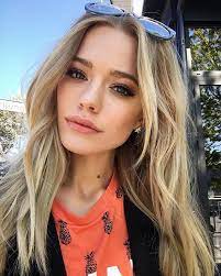 Movies, books, tv shows, our culture's whole gamut of popular culture mediums have stereotyped the sign of blonde hair into an obvious sign of beauty, of sexuality, of attractiveness 25 Model Approved Ways To Wear Your Hair This Summer Hair Styles Long Hair Styles Model Hair