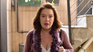 Misal alarmla uyanıyorsunuz ve alarm sizin rem uykunuzun nerde başlayıp nerde bittiğini bilmediğinden, rem in ortasında çalıveriyor, siz de uyanıyorsunuz ve hala uykunuz var. Aile Hukumeti Kivi Tadinda