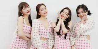 Joy merupakan salah satu personel red velvet, yang paling aktif membagikan potret dirinya melalui akun instagram pribadi. Lagu Lagu Terbaik Red Velvet Kumparan Com