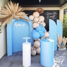 Dalam pengertian secara umum, aqiqah adalah aktivitas ibadah menyembelih hewan berupa kambing sebagai bentuk rasa syukur atas lahirnya seorang anak. 100 Ide Dekor Aqiqah Di 2021 Dekorasi Ide Ide Pesta