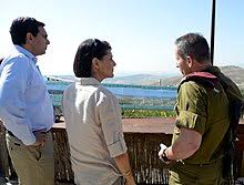 Born january 20, 1972) is an american politician, diplomat, businesswoman, and author who served as the 116th and first female governor of south carolina. Nikki Haley Wikipedia