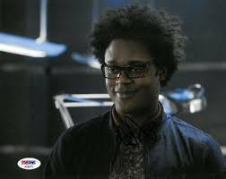 Echo Kellum Signed Arrow Authentic Autographed 8x10 Photo PSA/DNA #AE98775 