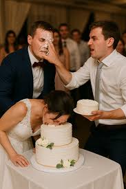 THE GROOM THOUGHT IT WAS FUNNY TO SHOVE CAKE IN MY FACE — BUT MY BROTHER'S  UNEXPECTED RESPONSE LEFT THE ROOM SILENT People say your wedding day should  be magical… mine unraveled