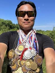 Our cover of T.Rex' 'Mambo Sun' is out very soon... 👀  pixies.ffm.to/mambosun.ofp