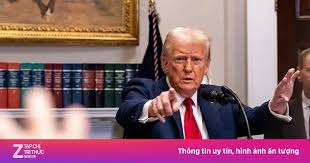 Người Mỹ nợ chồng nợ vì ông Trump