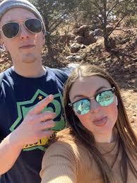 Grace Saunders and Alex Juniewicz Fogle's Wedding Website