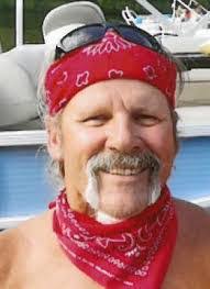 Vicki Moeller's Instagram, Twitter & Facebook