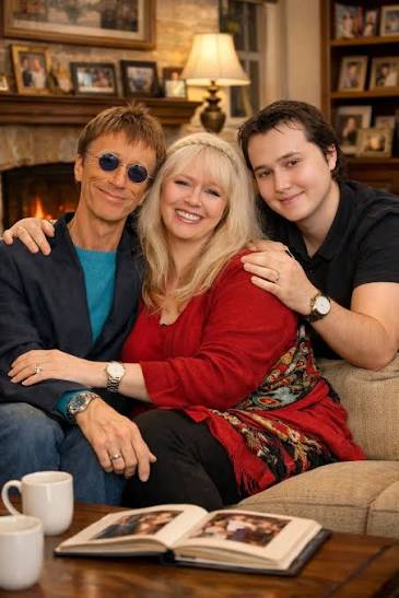 He Died 13 Years Ago, Now Robin Gibb's Children Are Confirming The Rumors  ▶️ 𝐖𝐚𝐭𝐜𝐡 𝐇𝐞𝐫𝐞! https://hitsongforyou.shop/he-died-13-years-ago-now- robin-gibbs-children-are-confirming-the-rumors-2/