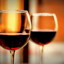 If you consume a much bigger glass that has 175 ml, you can consume 147 calories and for a 250 ml glass, it gives you 211 calories. Calories In A Glass Of Wine