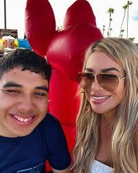 Lisa Mccool's Instagram, Twitter & Facebook