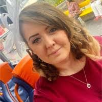 Becky Ryder's Instagram, Twitter & Facebook