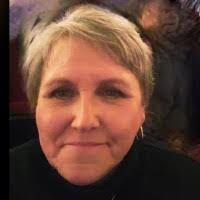 Laura Laflin's Instagram, Twitter & Facebook