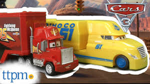 This is a true simulation of life in the nascar fast lane, from the intricacies of working on your car in the garage to hitting a wall at 185mph. Disney Cars 3 Toy Reviews