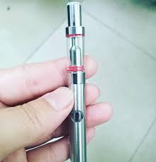 Cbd vape cartridge withouth harmful pg, vg, mct or vitamin e acetate. How To Use A Vape Pen To Smoke Weed 7 Devices First Timers Will Love Weed Republic