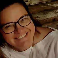 Naomi Waldron's Instagram, Twitter & Facebook