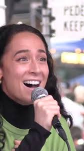 So happy we could MELT! 💚 @lissadeguz performs “The Wizard and I” at  @Broadway Green Alliance’s Broadway Celebrates Earth Day concert. #WICKED