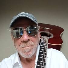 How's Maxwell die? A- Hit by car B -Train C